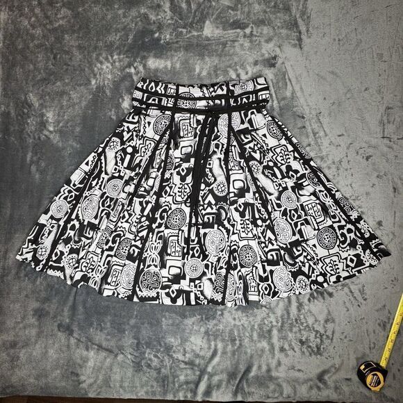 Lapis Skirt Sz M Women's White Black Print A-Line Full Pull On  Stretch Comfort - Picture 3 of 12